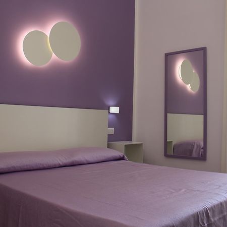 319 Al Duomo Bed & Breakfast เนเปิลส์ ภายนอก รูปภาพ
