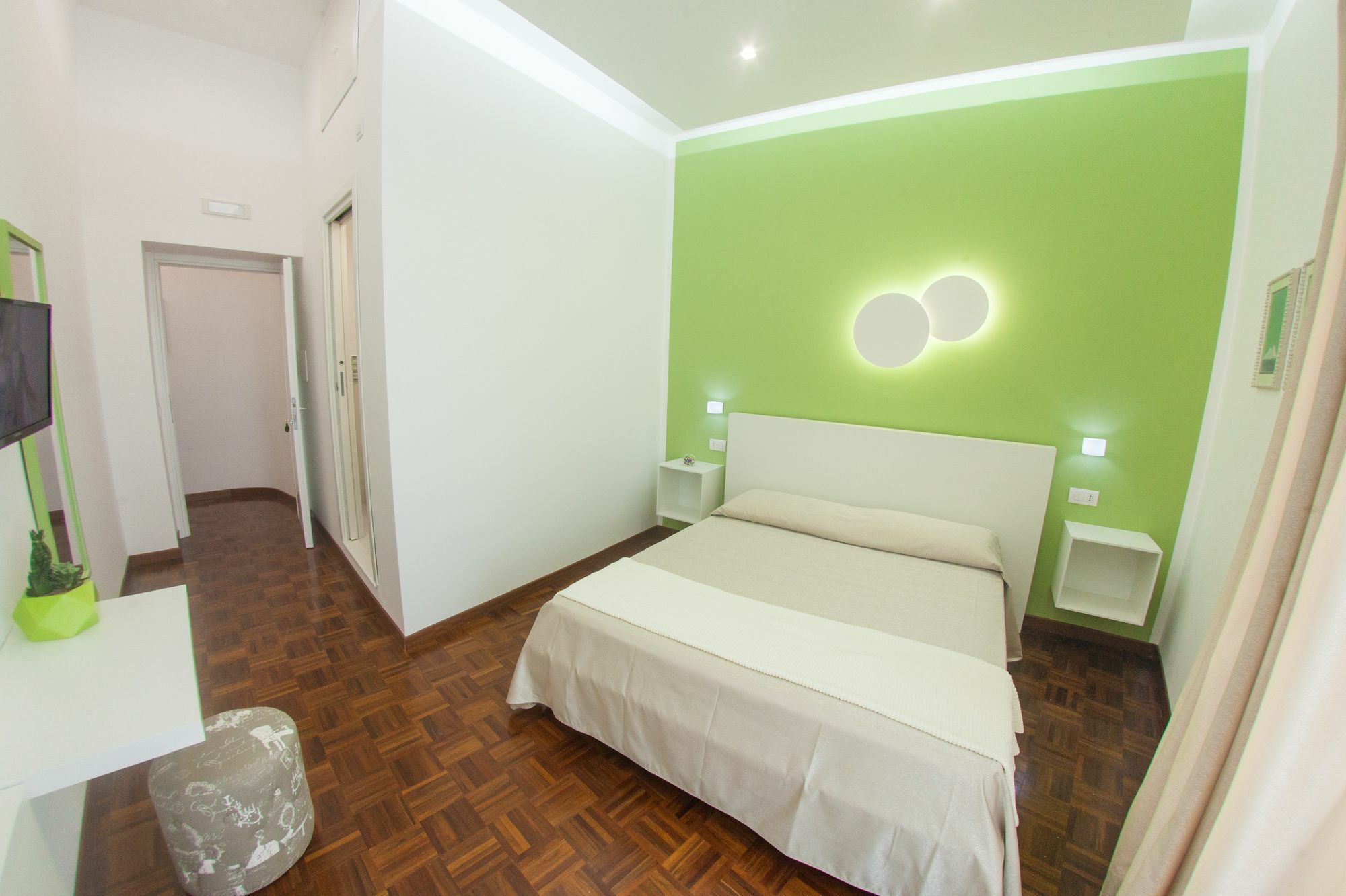 319 Al Duomo Bed & Breakfast เนเปิลส์ ภายนอก รูปภาพ