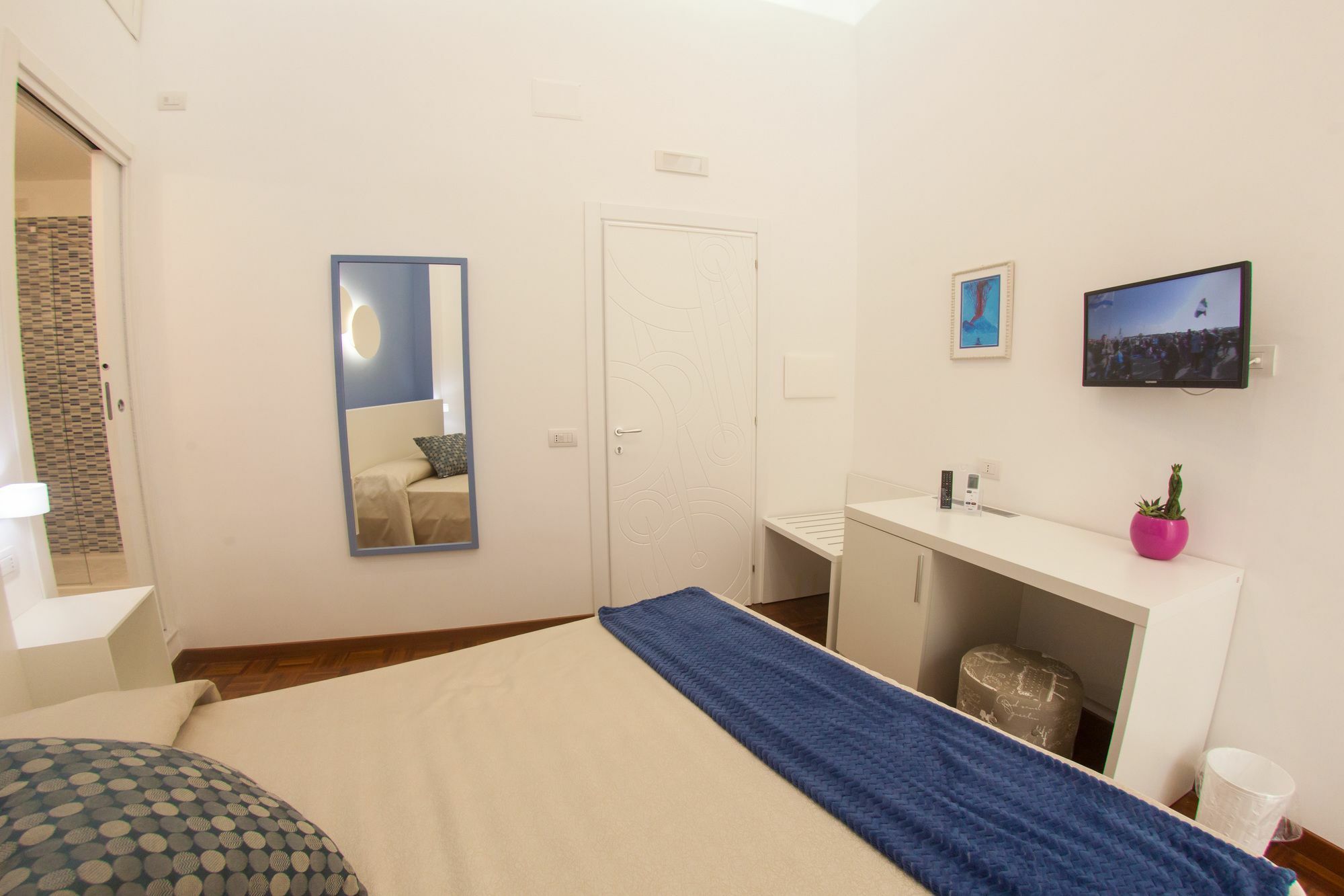 319 Al Duomo Bed & Breakfast เนเปิลส์ ภายนอก รูปภาพ